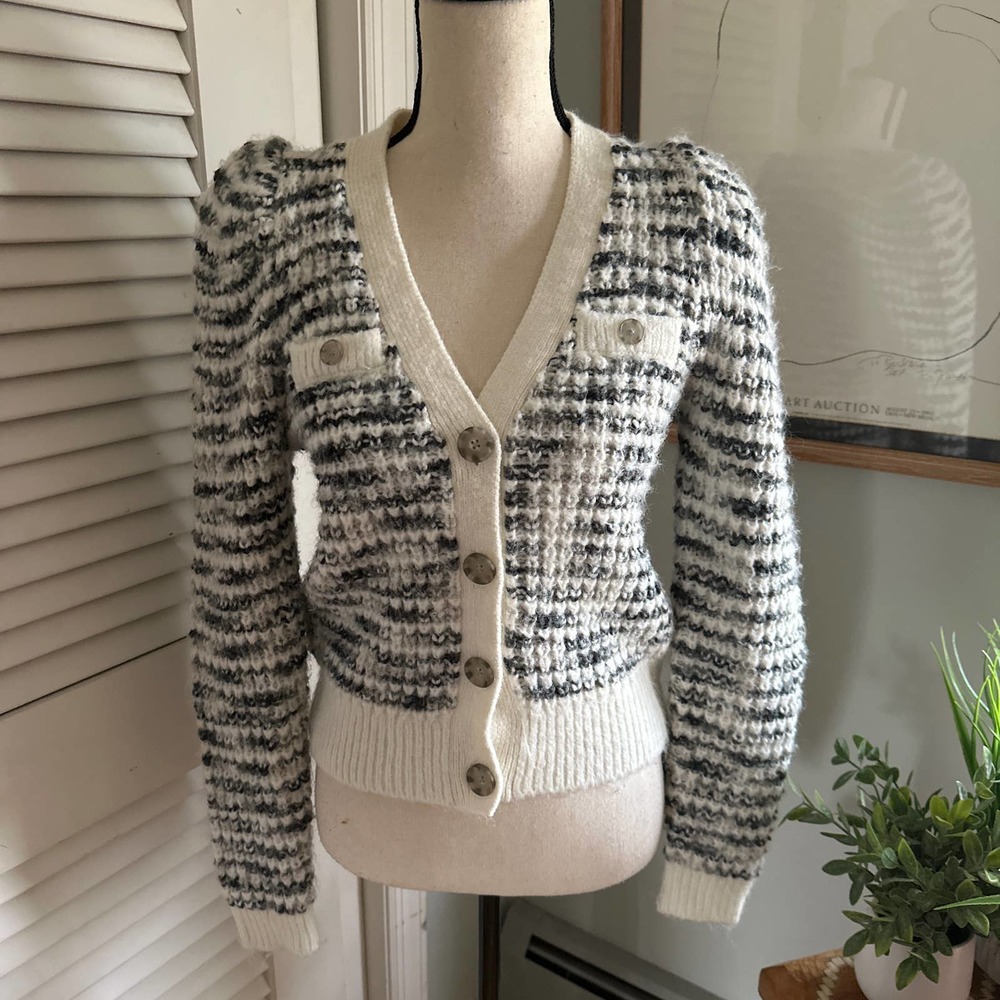 EXPRESS Womens Black & White Space Dye Puff Sleeve V-Neck Cardigan Button Up | S